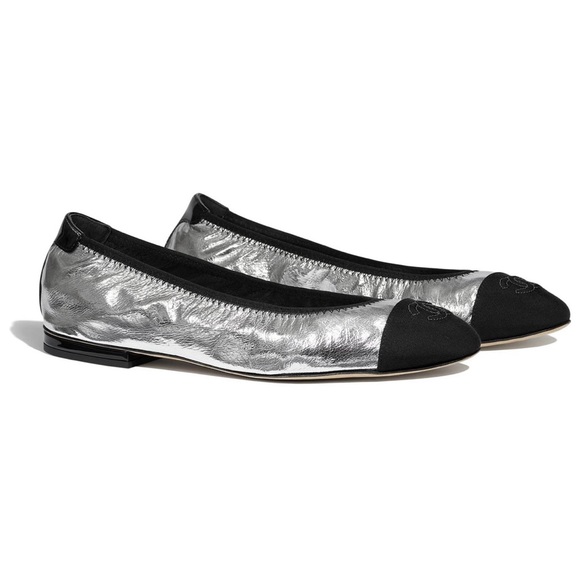 BRAND NEW Authentic Chanel Silver Ballet Flats - Picture 2 of 16